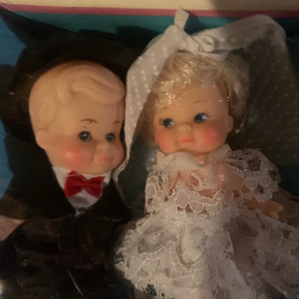 Pee Wee Wedding Dolls vintage.